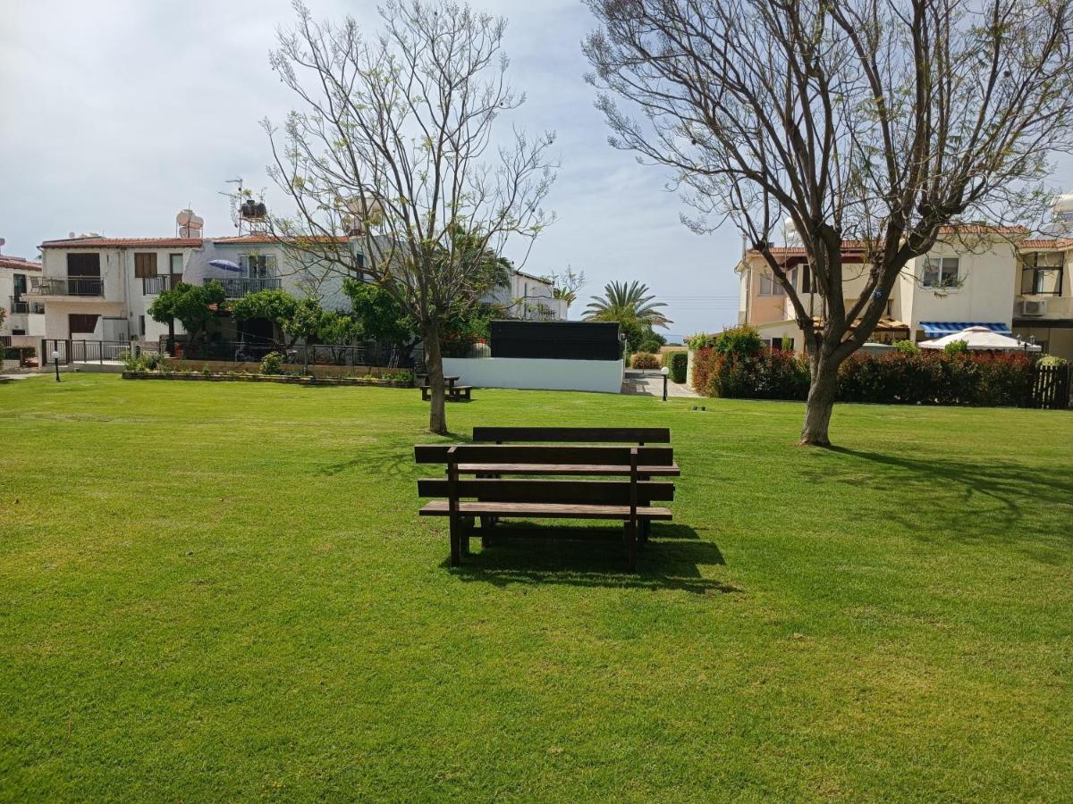 Eros Maisonette In Latchi Area Just 700 Meters Or One-Minute Drive From Polis Municipal Beach Exterior photo